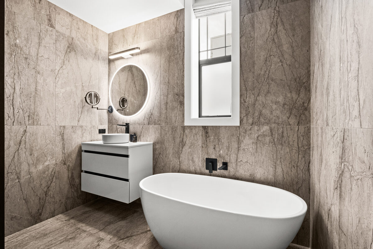 Freestanding bath — luxury accommodation Hawke's Bay